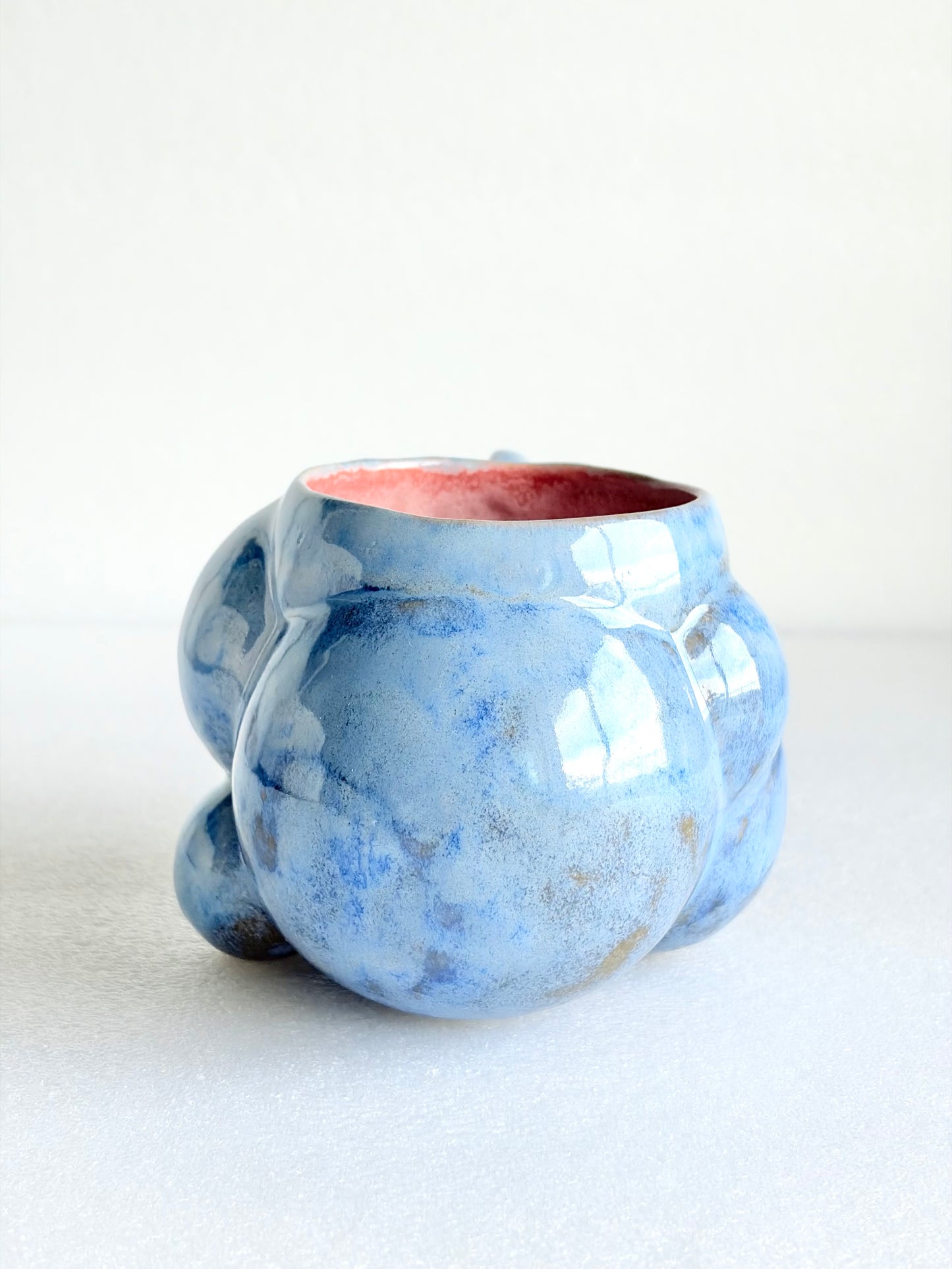 Kubek ceramiczny “Bubbles 3” niebiesko-różowy