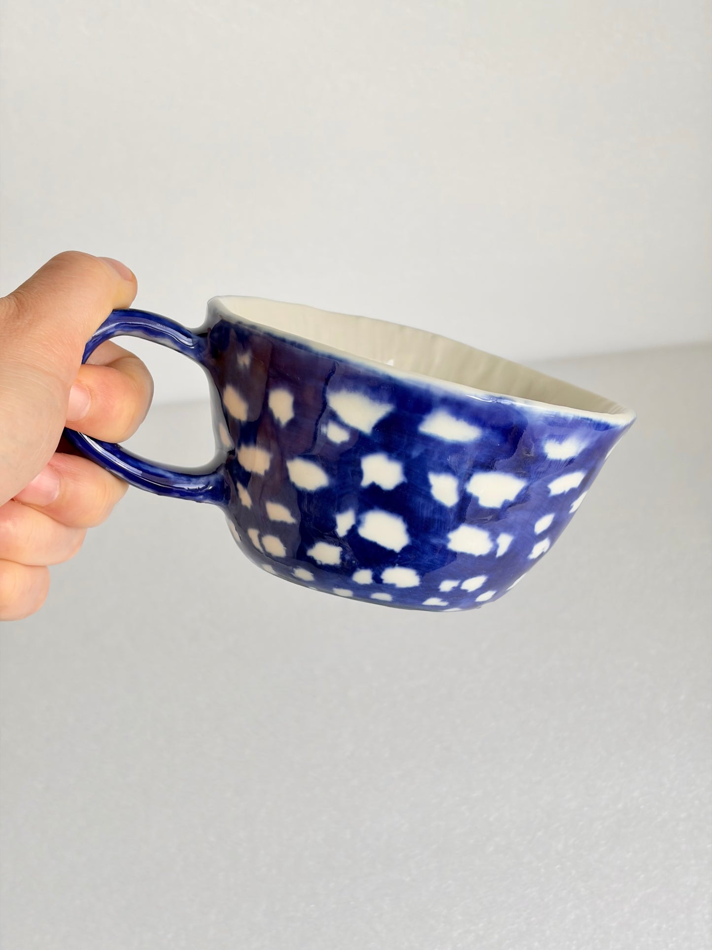 Filiżanka porcelanowa „grzybek” z łyżką