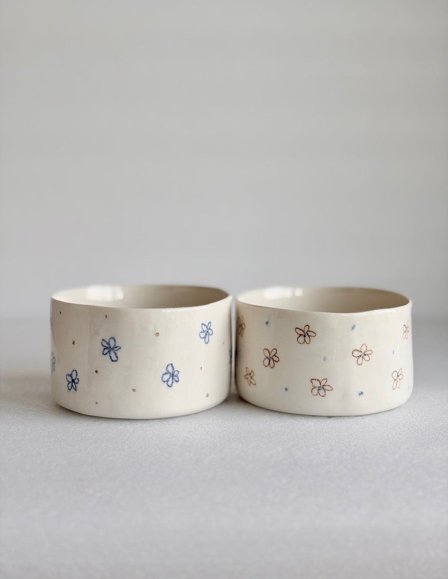 Miska porcelanowa w kwiatki