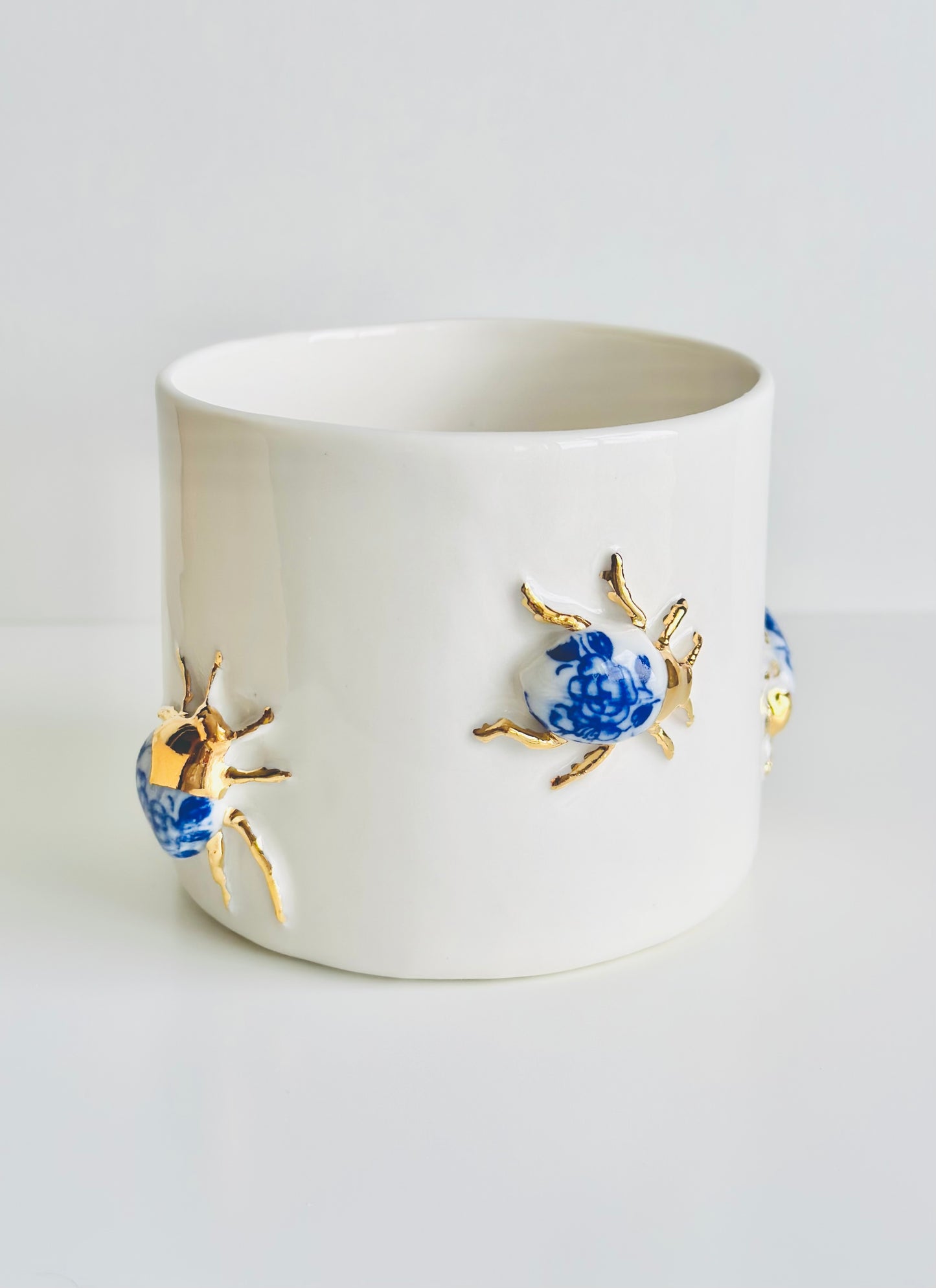 Mug en porcelaine plaqué or