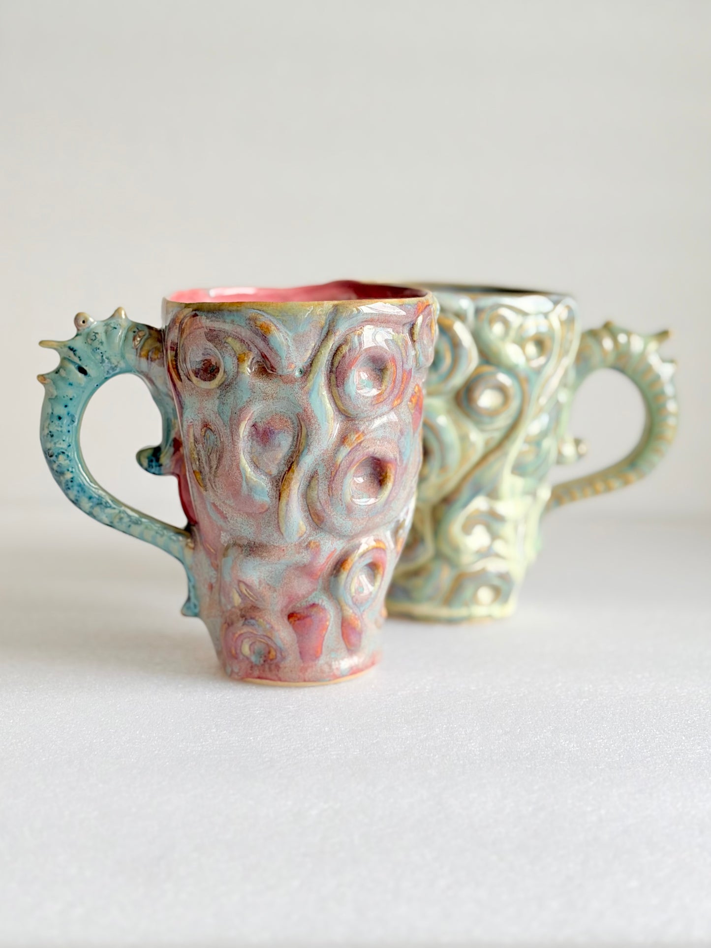 Kubek ceramiczny „Twist” różowo-turkusowy