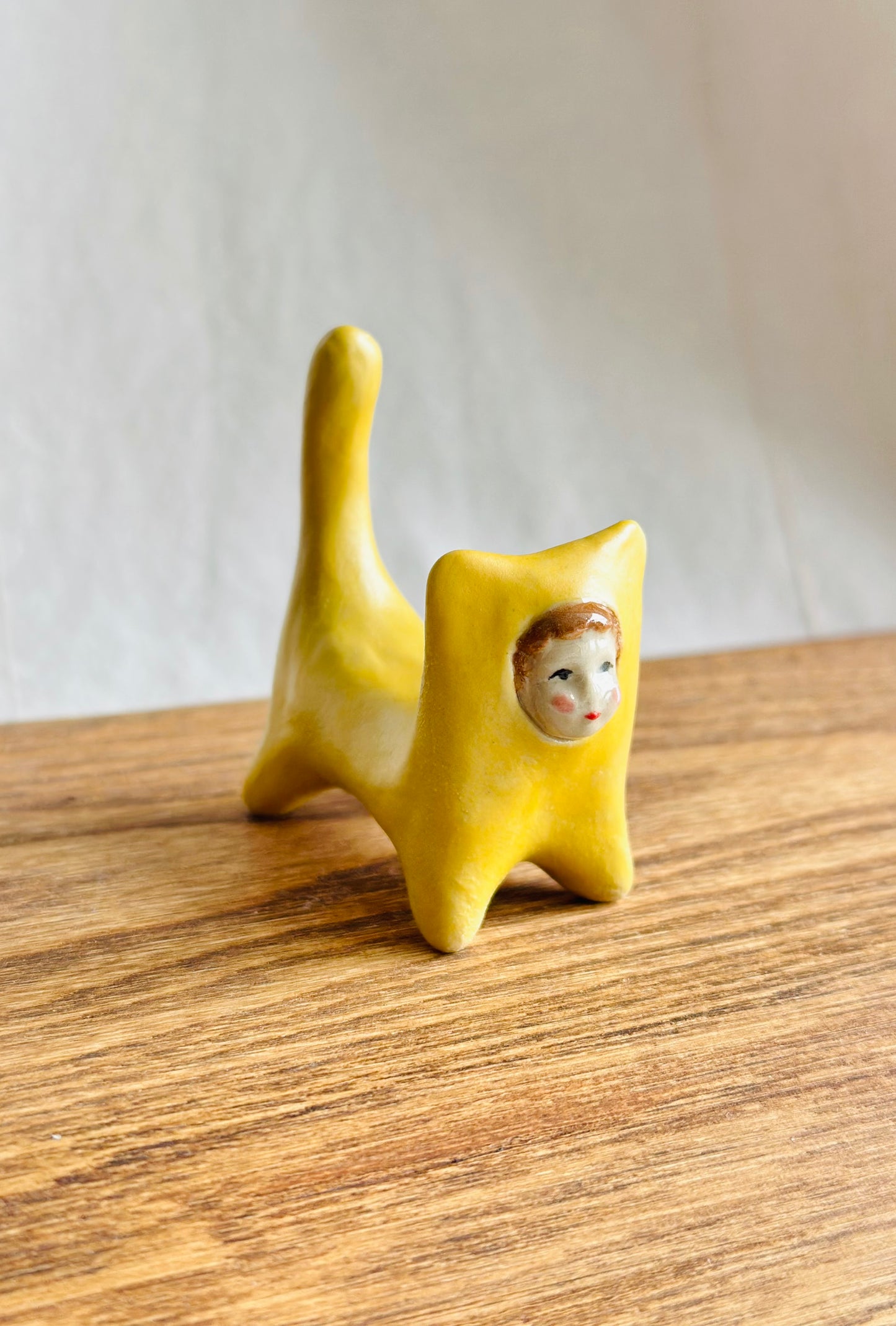Figurka ceramiczna kotek Habubu