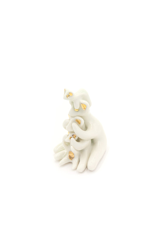 Famille Werling, sculpture en porcelaine avec dorure