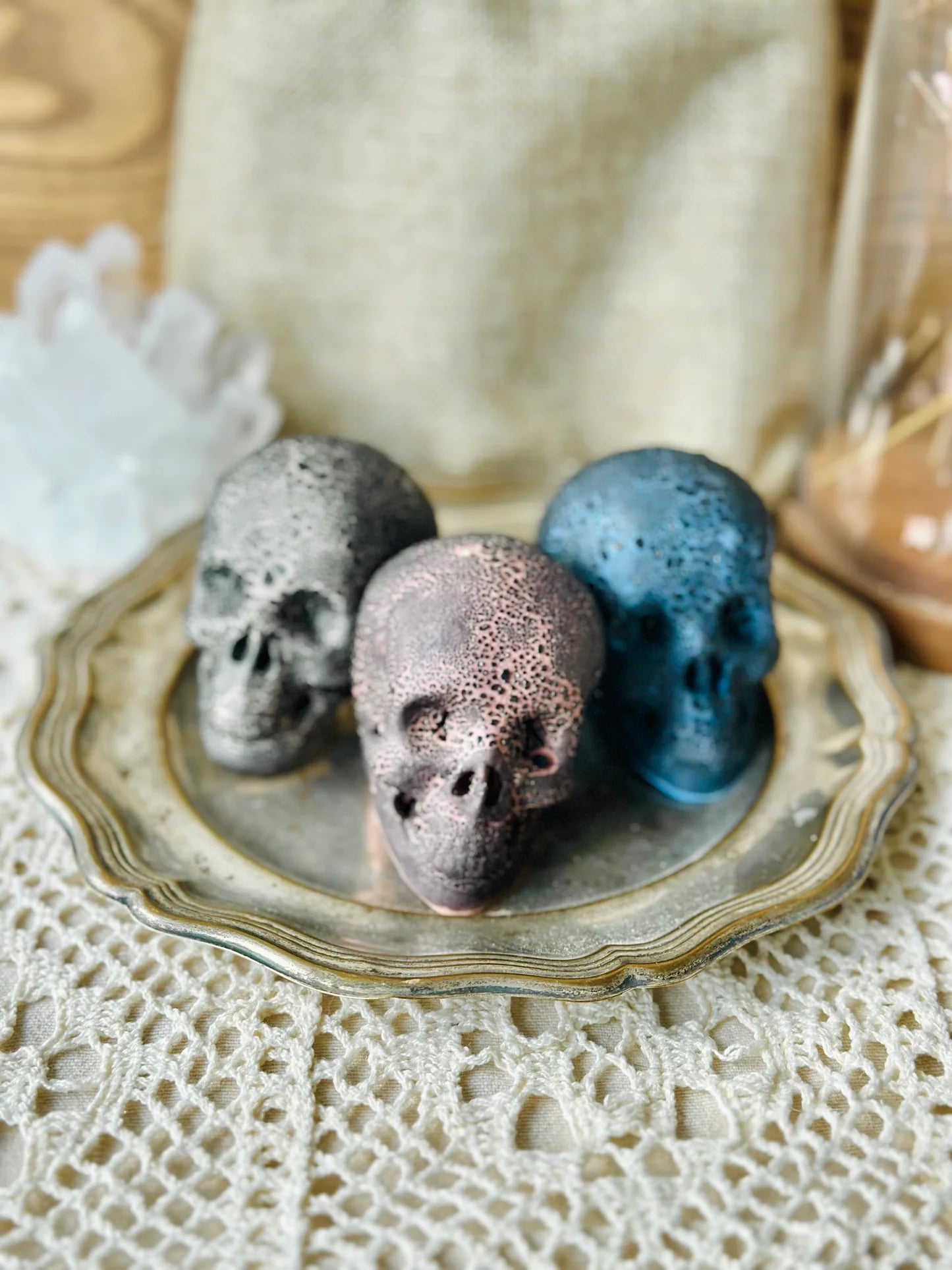 Czaszka ceramiczna mini czarno-beżowa