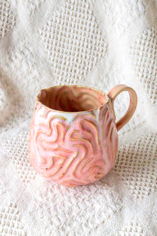 Kubek ceramiczny “Zuma” w kolorze różowym