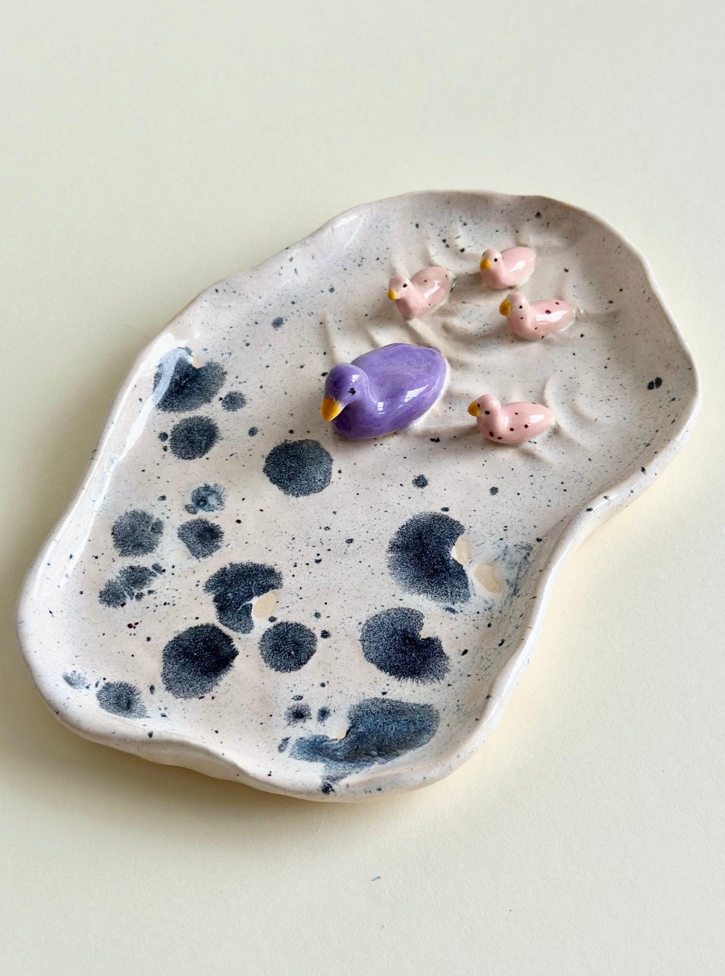 Podstawka na biżuterię z kaczką