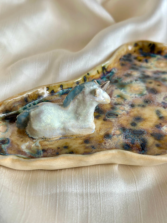 Podstawka na biżuterię z jednorożcem