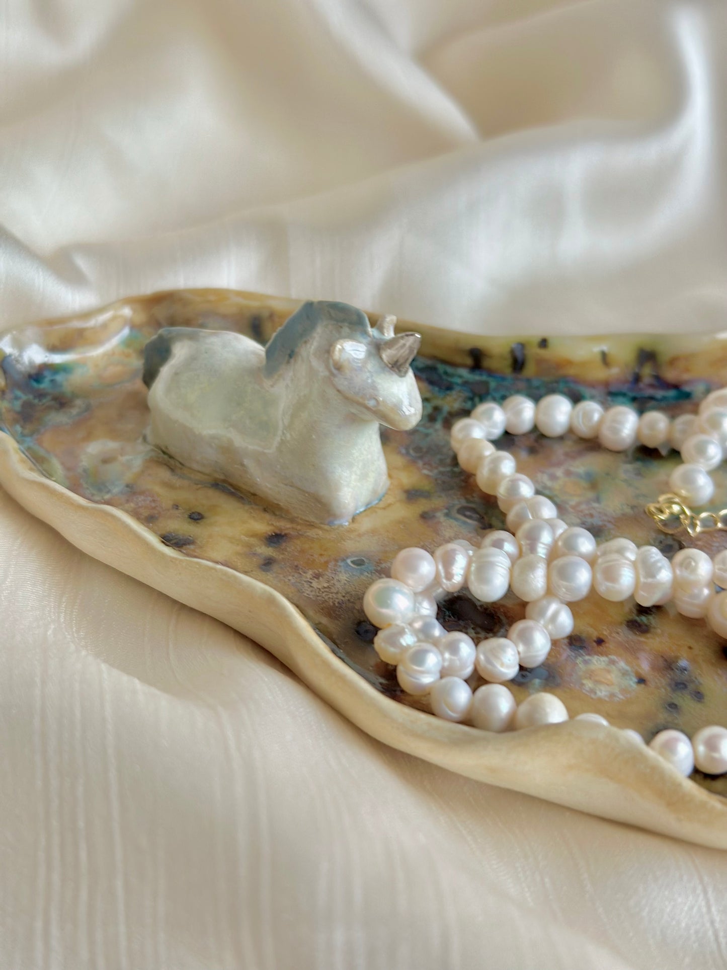 Podstawka na biżuterię z jednorożcem