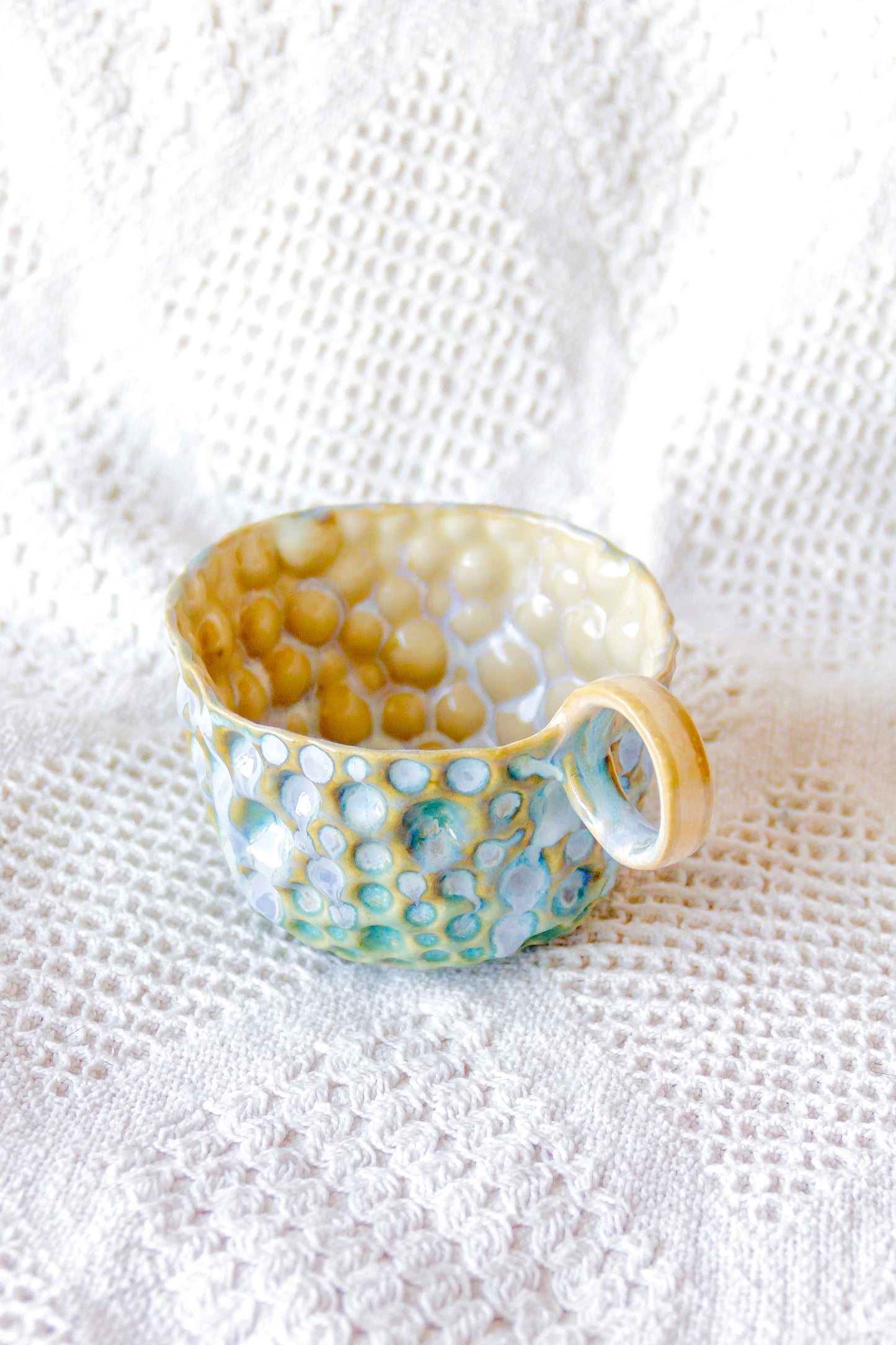 Tasse en céramique "Bulles" jaune et verte