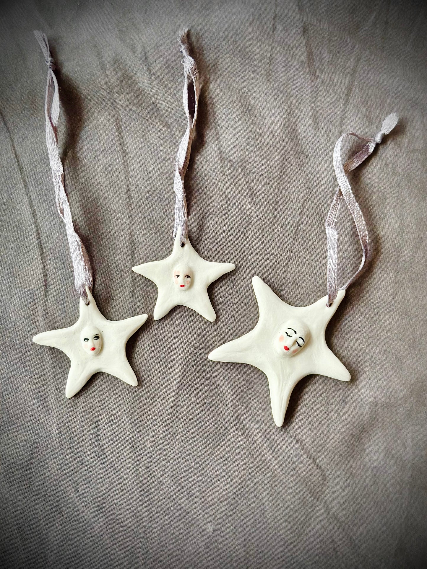 Pendentif en céramique, décoration de sapin de Noël, motifs variés